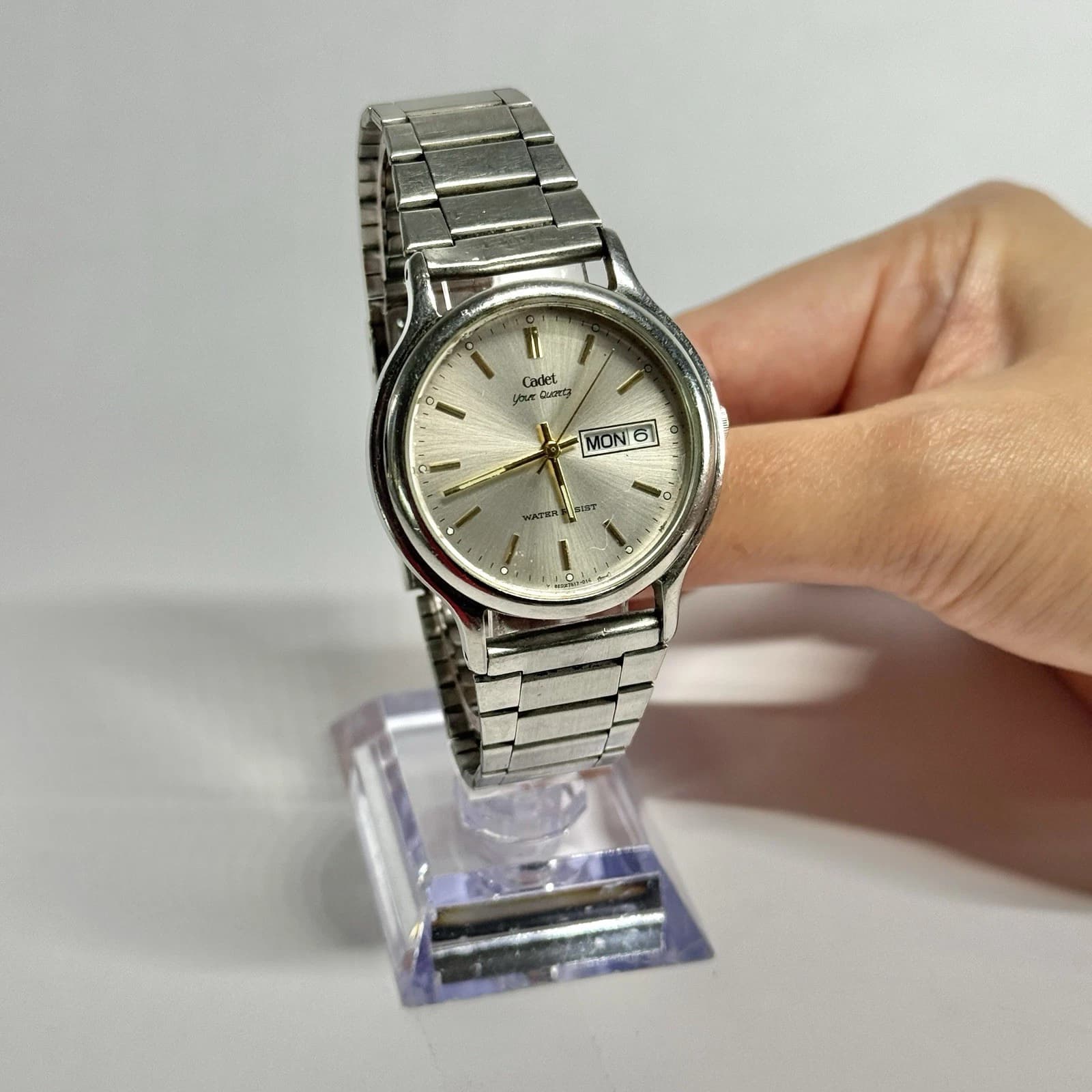 CADET Your Quartz 6ED7B1 Silver Tone Analog Men Vintage Watch W520 *WORKING