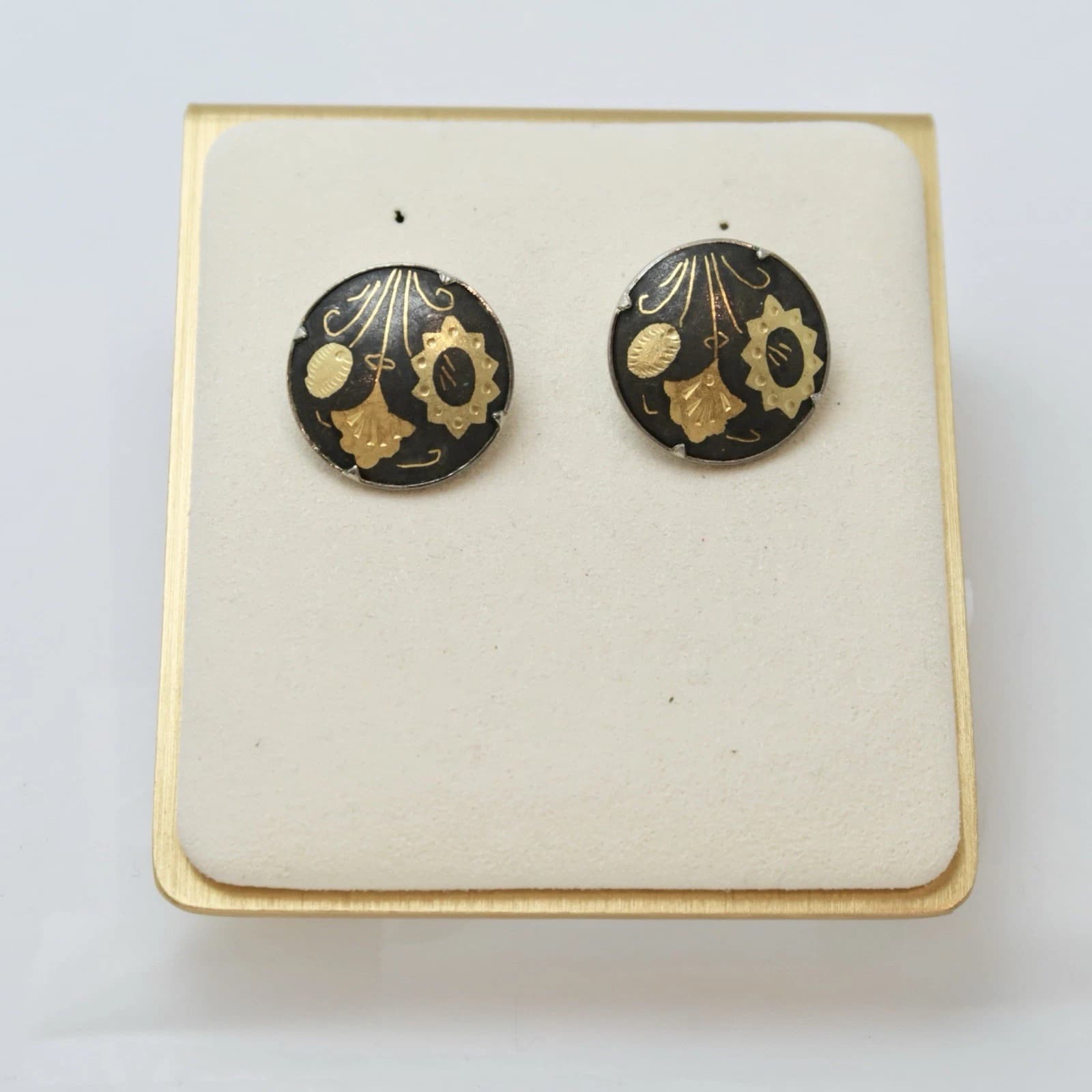 Spanish Damascene Floral Black Enamel Gold Tone Vintage Earring Jewelry E61