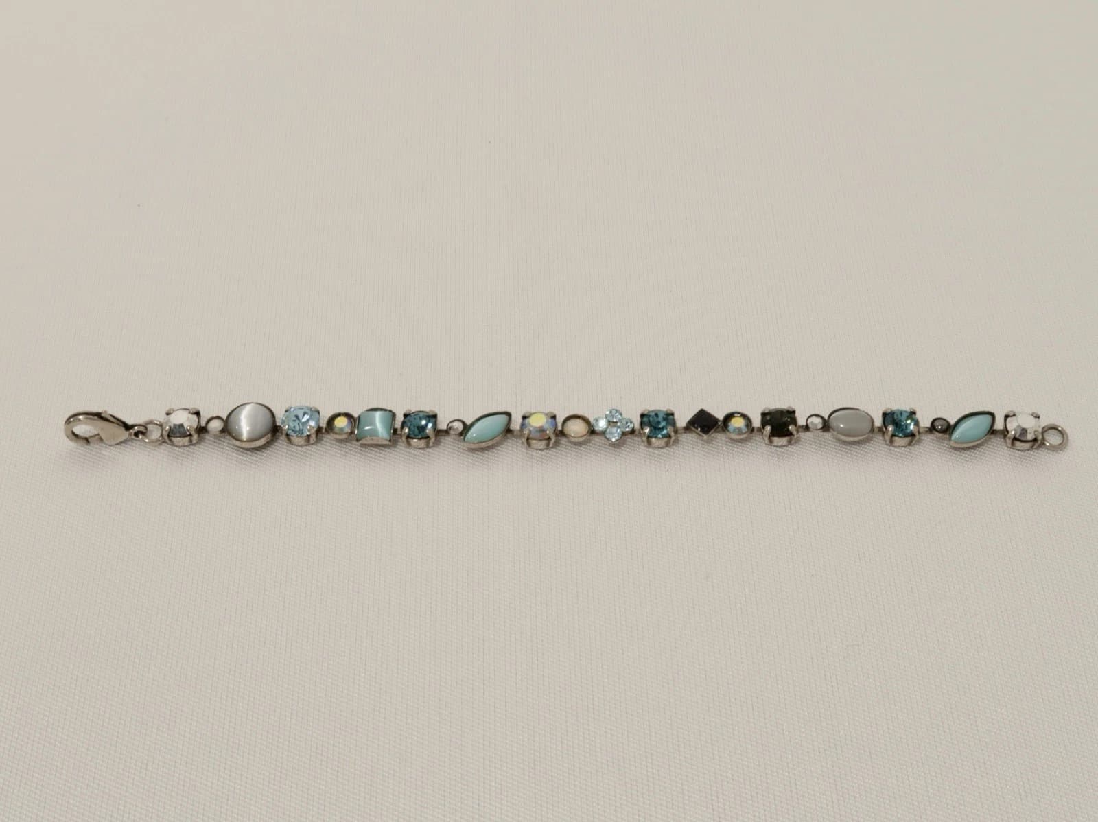 SORRELLI Swarovski Crystal Blue Icy Floral Brass Vintage Bracelet Jewelry Br15