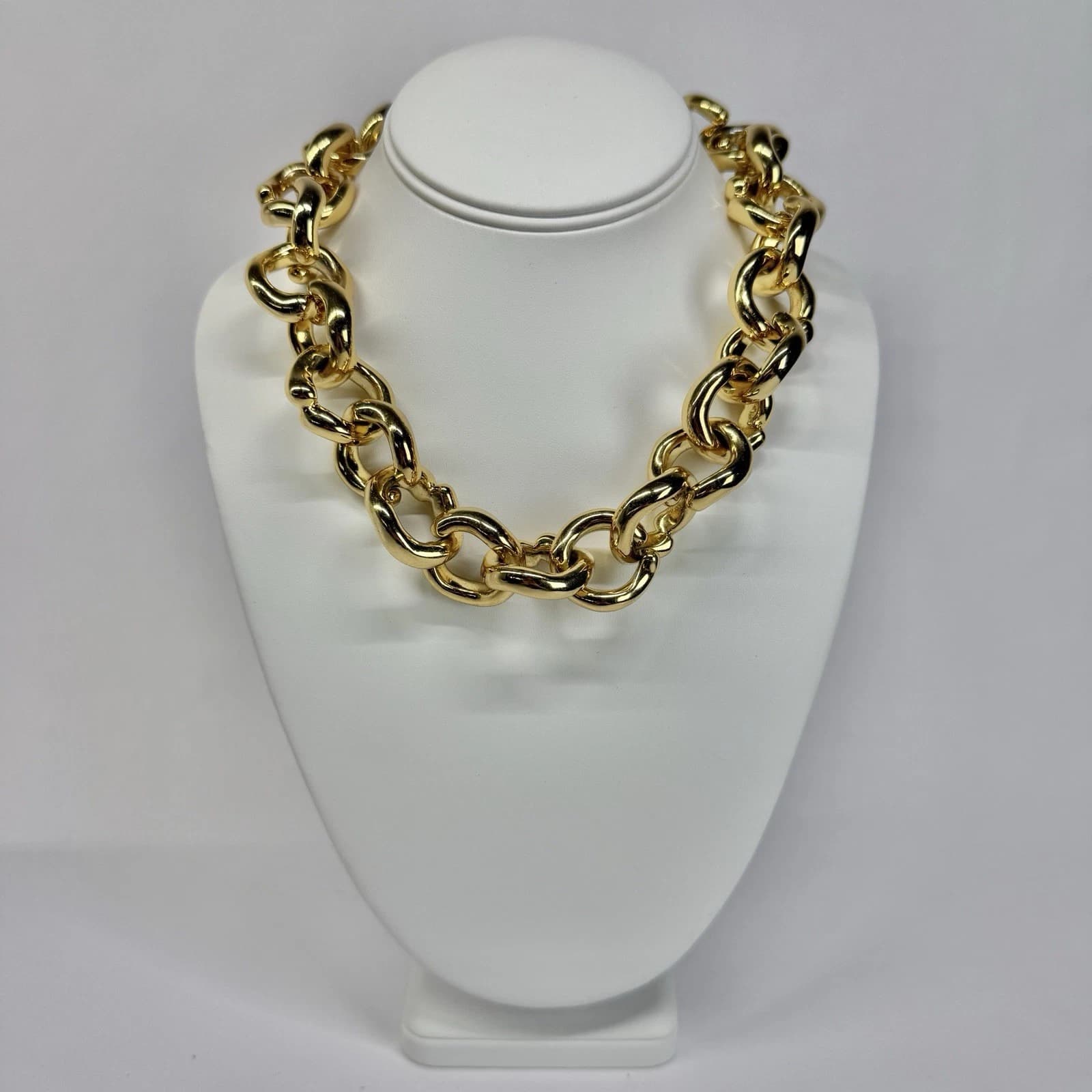 Elegant Chunky Heavy Round Link Gold Tone Vintage Necklace Jewelry N348
