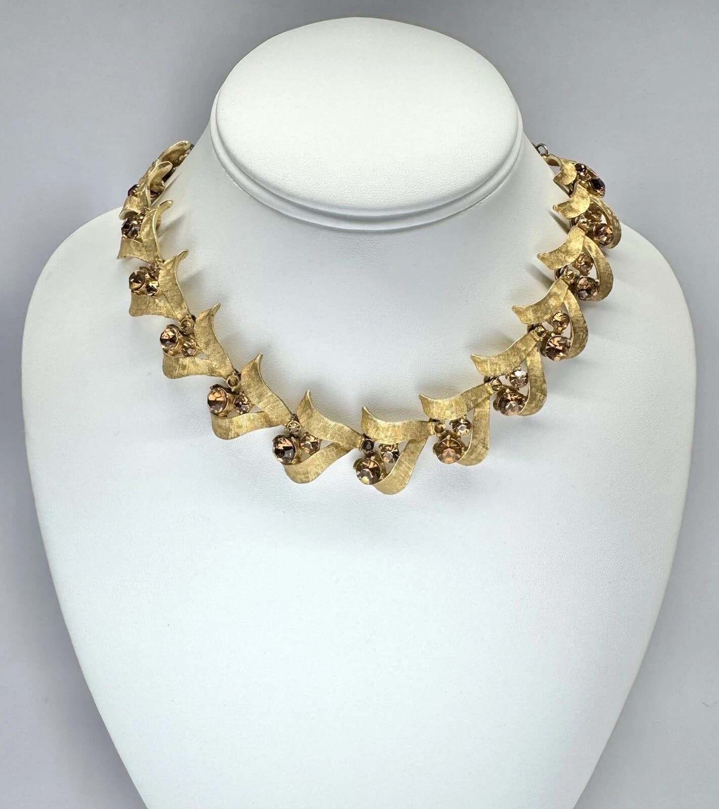 1950’s ART Arthur Pepper Vine Leaf Gold Tone Choker Vintage Necklace Jewelry N63