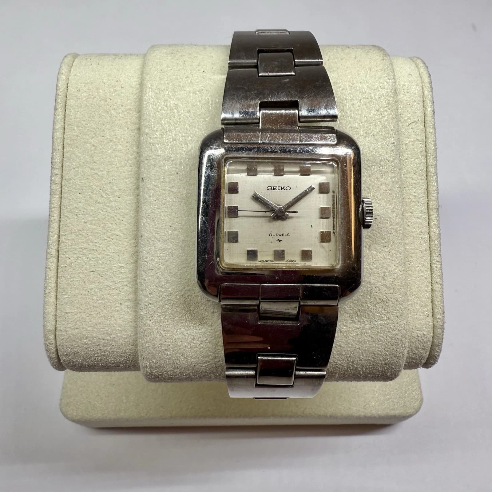 SEIKO 2104-3110 17 Jewels Men Manual Wind Vintage Watch W115 *WORKING