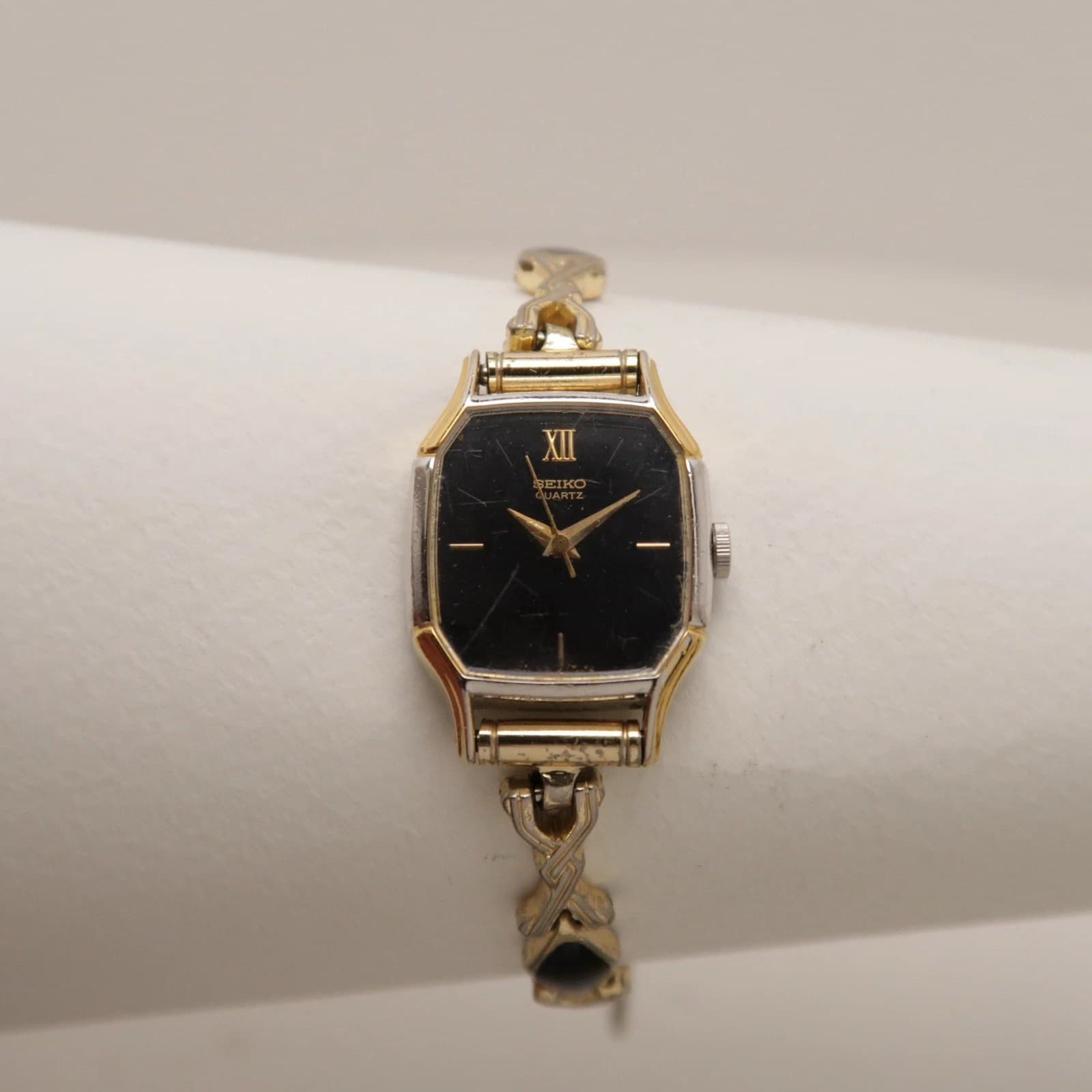 SEIKO 1421-566A Gold Tone Analog Quartz Vintage Women Watch W374 *WORKING