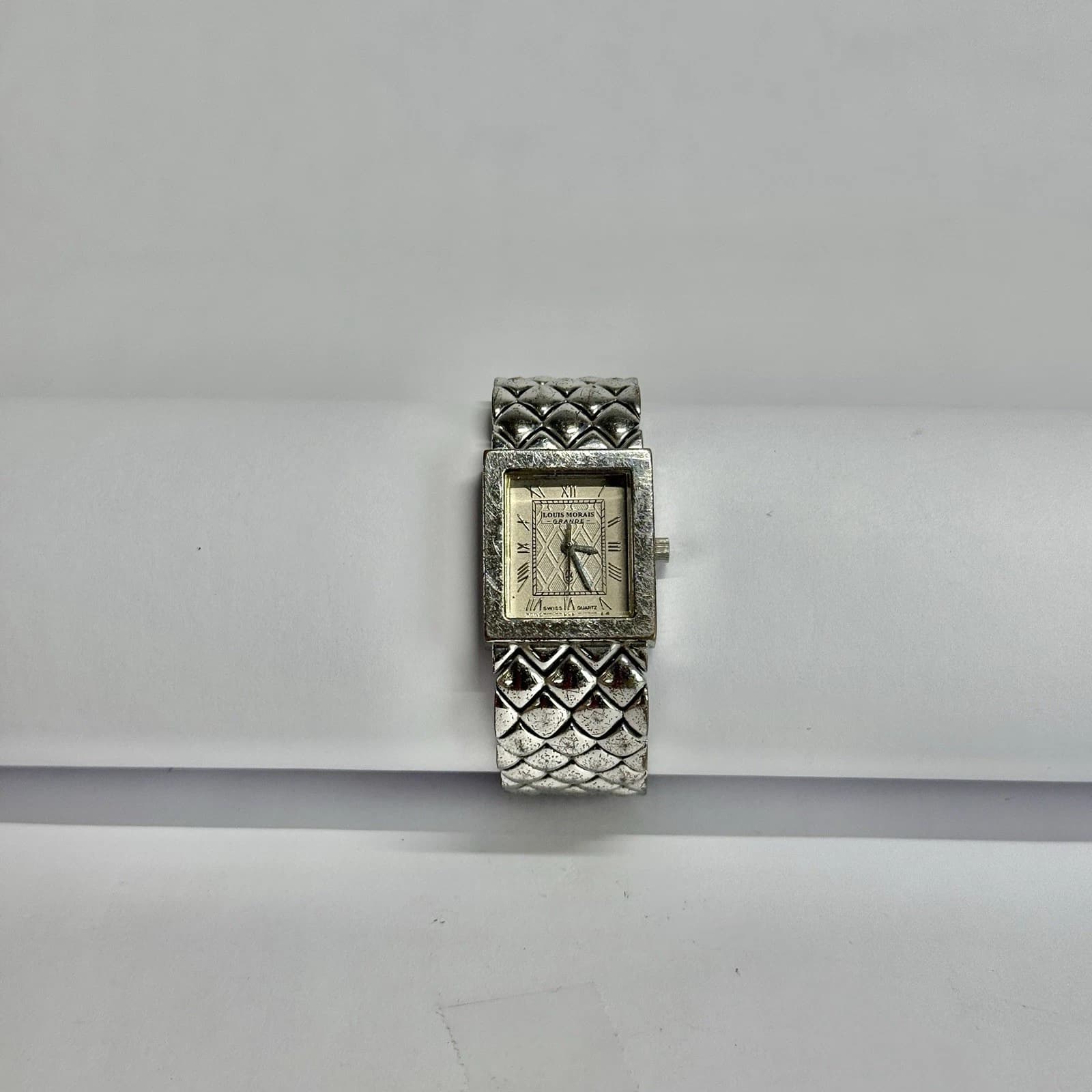 LOUIS MORAIS 374840 Analog Silver Tone Women Vintage Watch W576 *WORKING