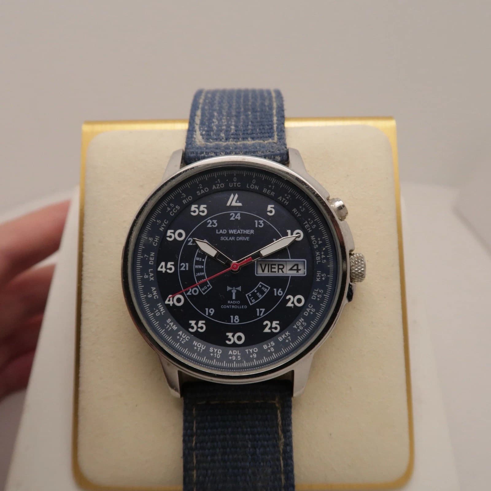 LAD WEATHER LAD017 Solar Drive Analog Men Vintage Watch W408 *WORKING
