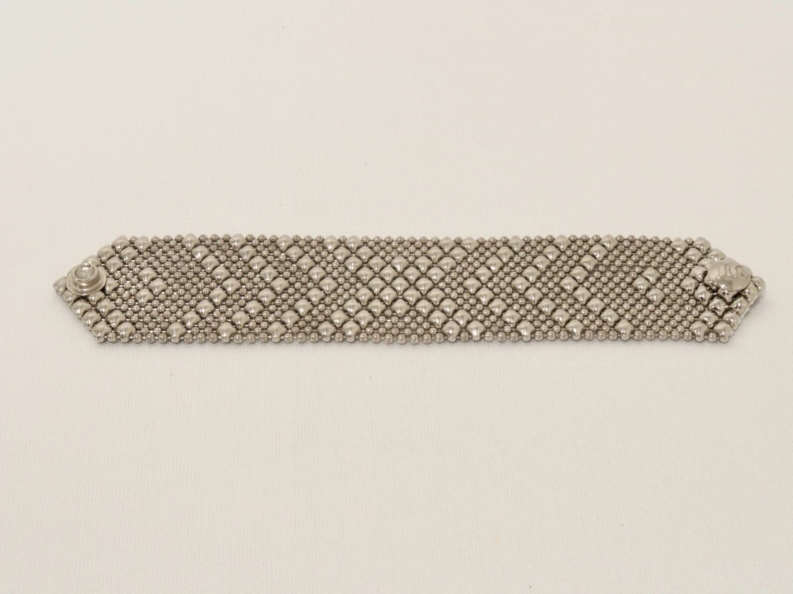 SERGIO GUTIERREZ Liquid Metal Vintage Silver Tone Mesh Bracelet Jewelry Br36