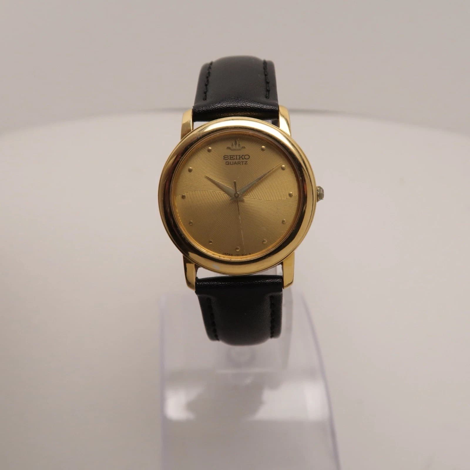 SEIKO V701-1T30 Gold Tone Analog Quartz Men Vintage Watch W281 *WORKING
