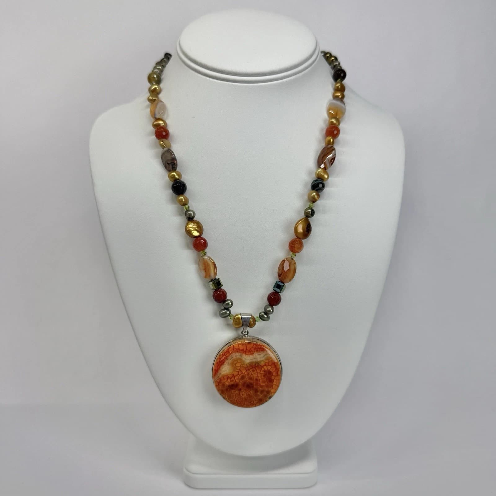 Agate Pendant Freshwater Pearls Beads Silver Tone Vintage Necklace Jewelry N566