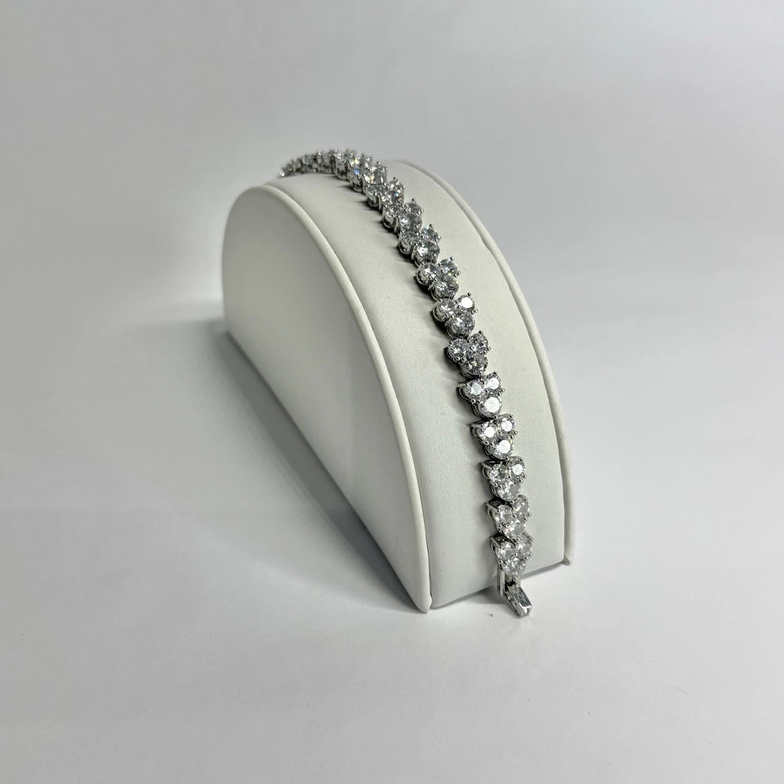 Elegant Tennis Rhinestone Sparkly Silver Tone Vintage Bracelet Jewelry Br245