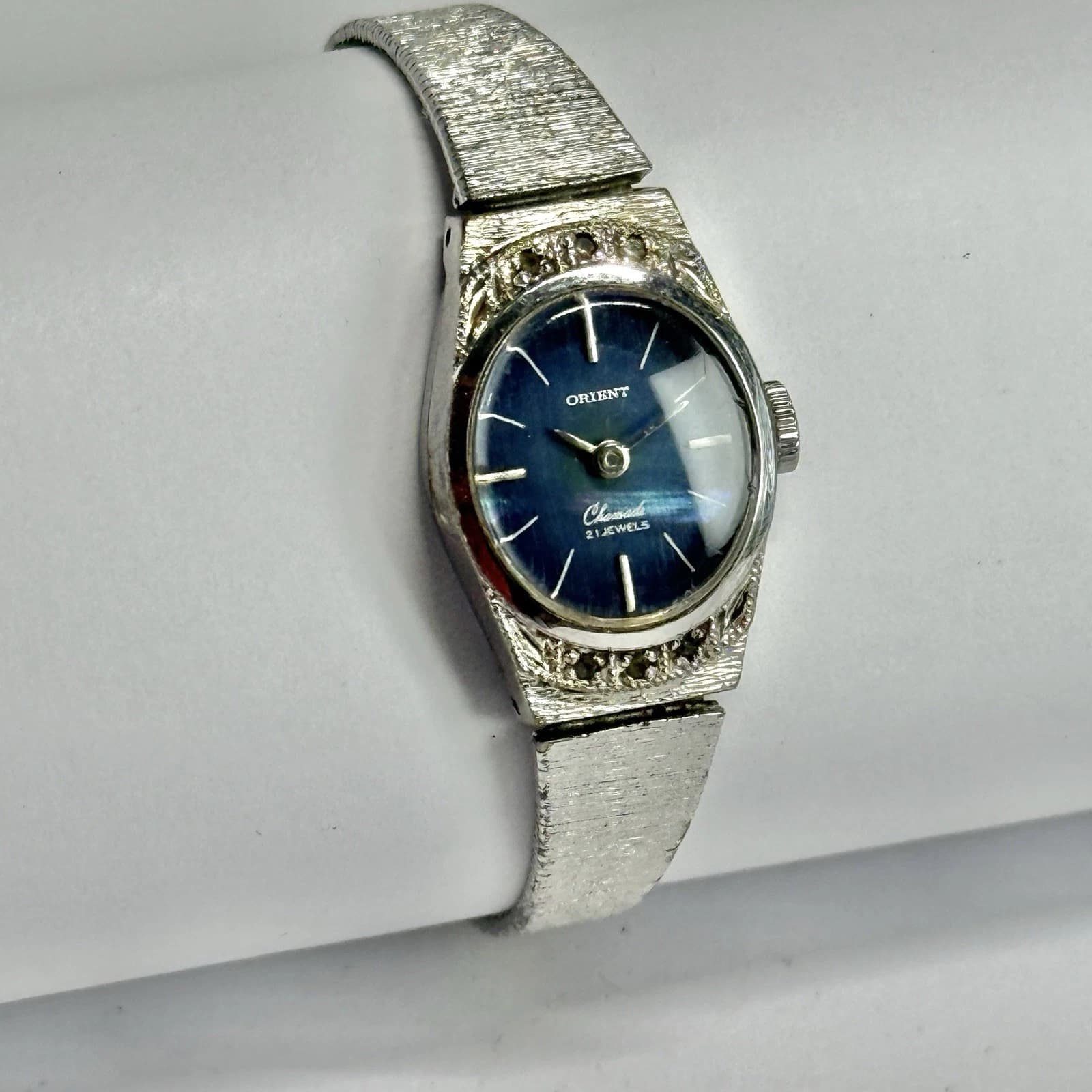 ORIENT 21J V120-15100 Manual Wind Women Vintage Watch W640 *SOLD AS IS