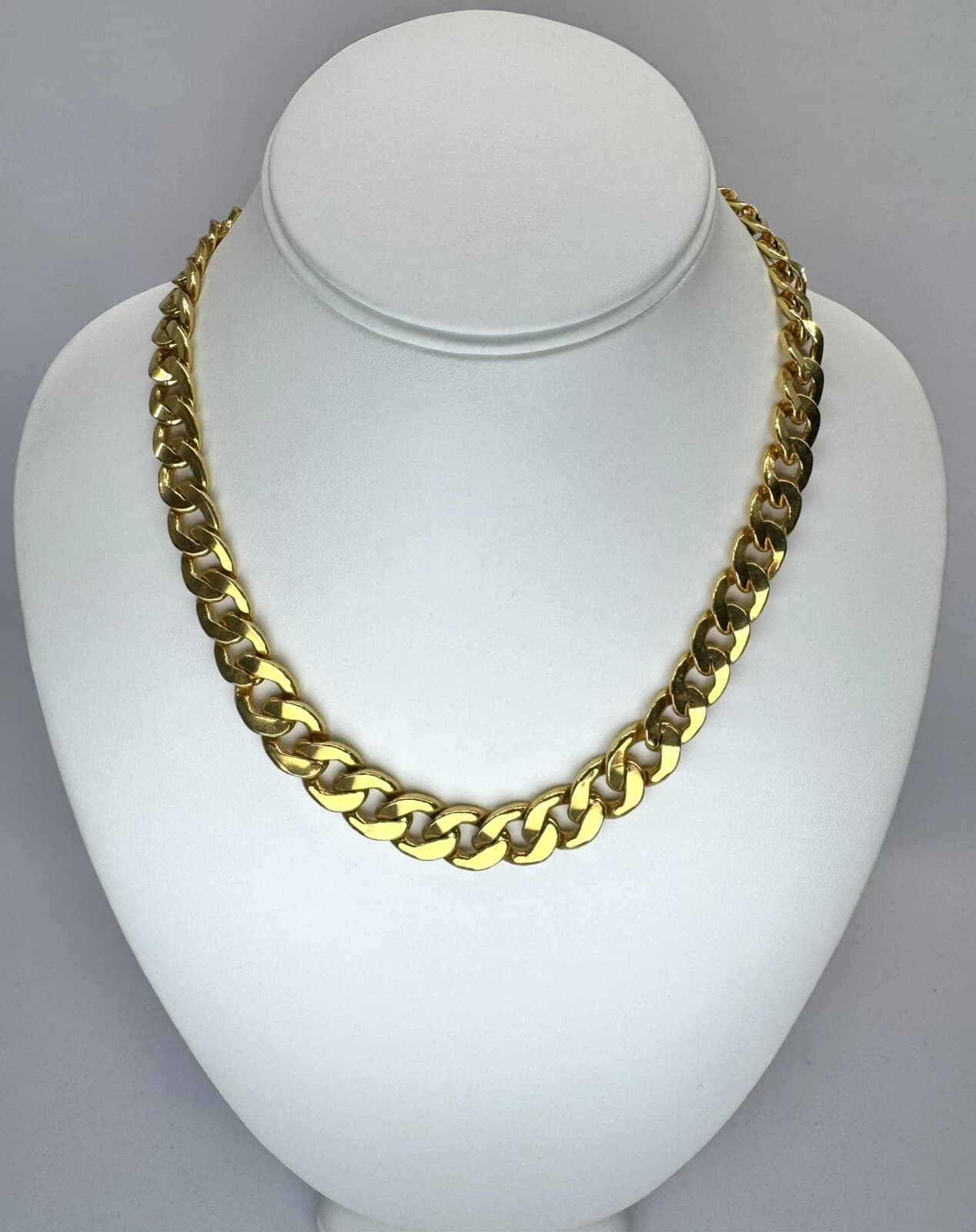 AFJ Link Chain Choker Gold Tone Vintage Necklace Jewelry N91