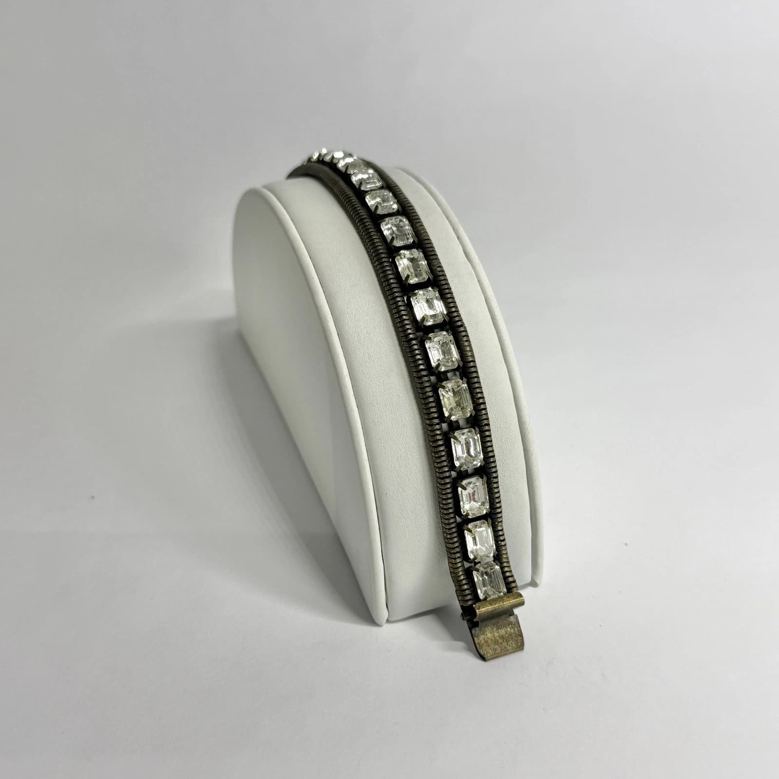 LOREN HOPE Tennis Crystal Gold Tone Vintage Bracelet Jewelry Br302