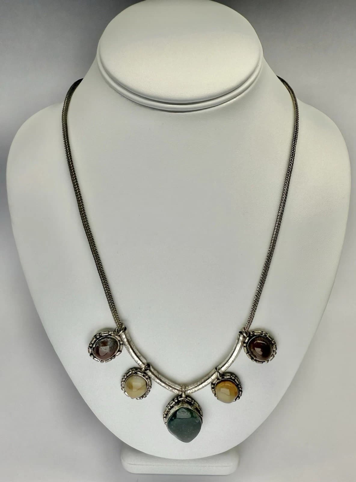 Indian Agate Five Pendant Semi-precious Gemstone Vintage Necklace Jewelry N180