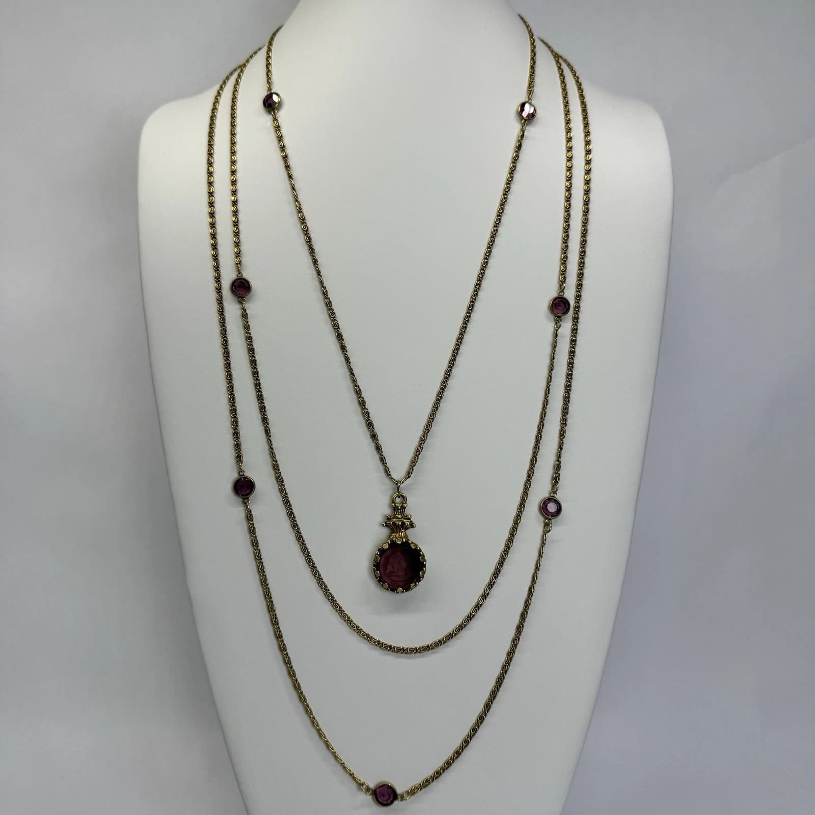 GOLDETTE Unsigned Amber Glass Cameo Intaglio Vintage Necklace Jewelry N219