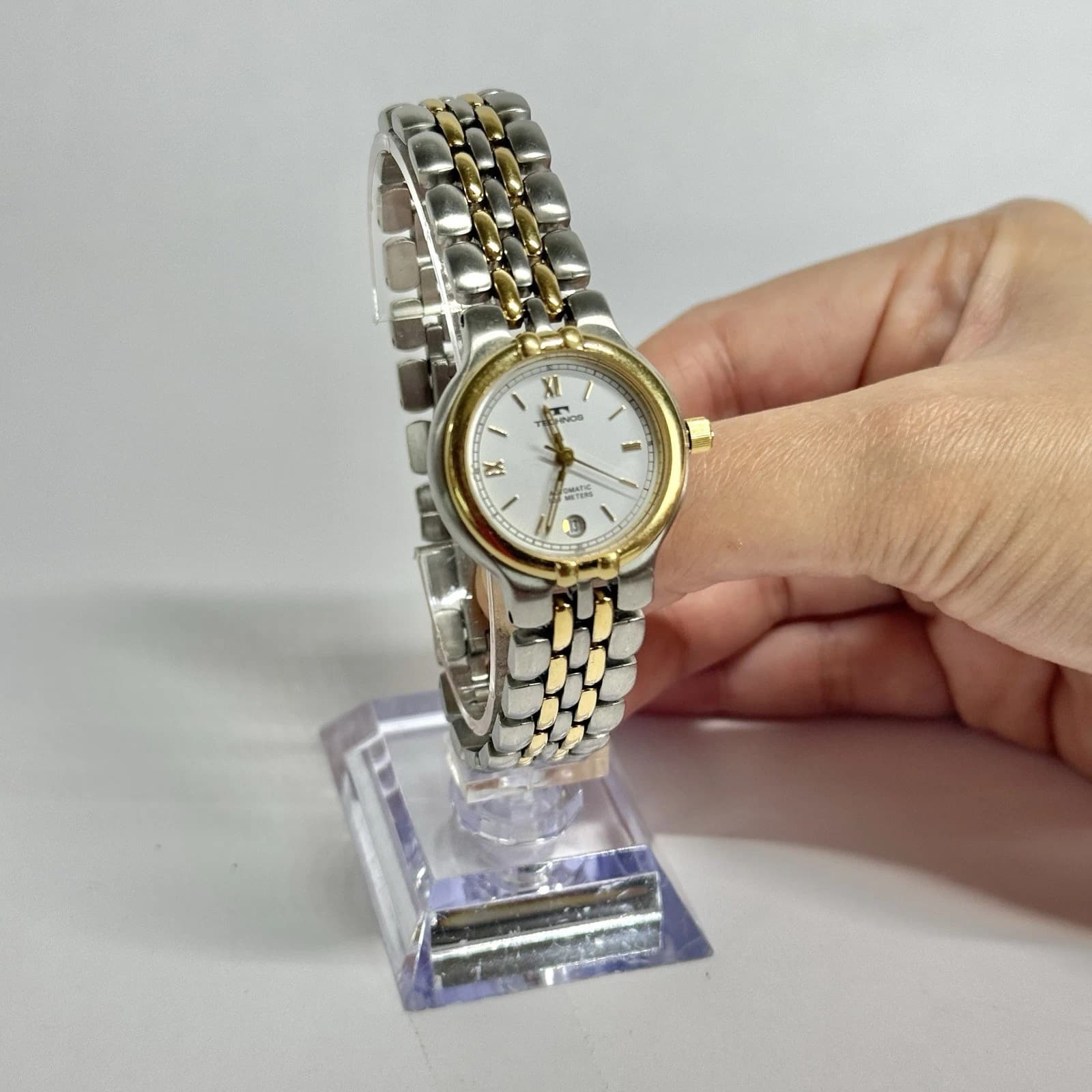 TECHNOS A2000J Analog Automatic Silver Tone Women Vintage Watch W566 *WORKING