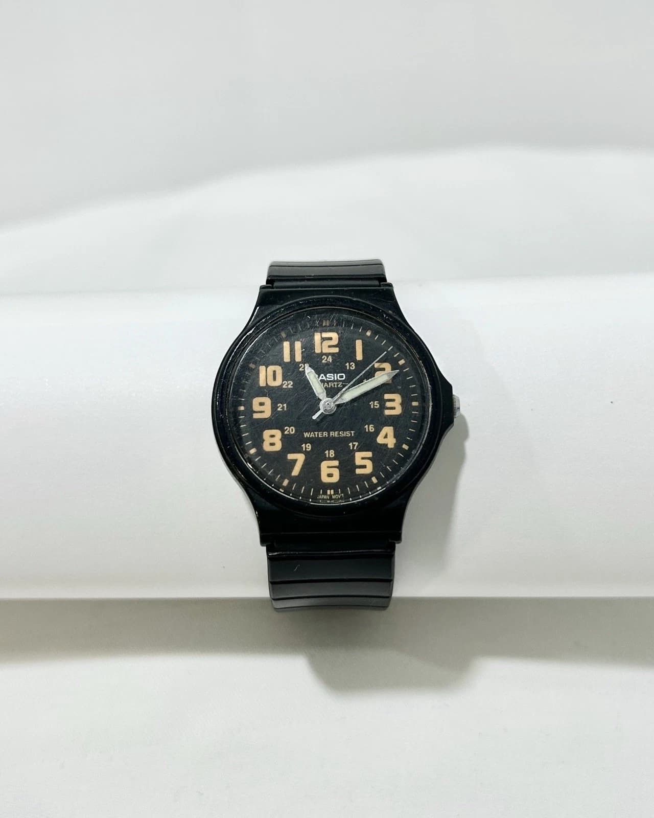 CASIO MQ24 Series Black Dial Resin Band Analog Men Vintage Watch W02 *TICKING