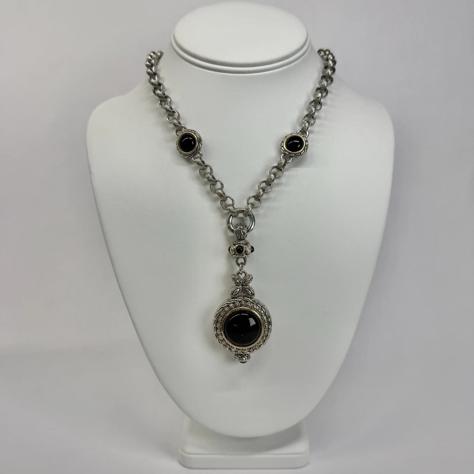 BRIGHTON Chunky Black Pendant Silver Tone Vintage Necklace Jewelry N527