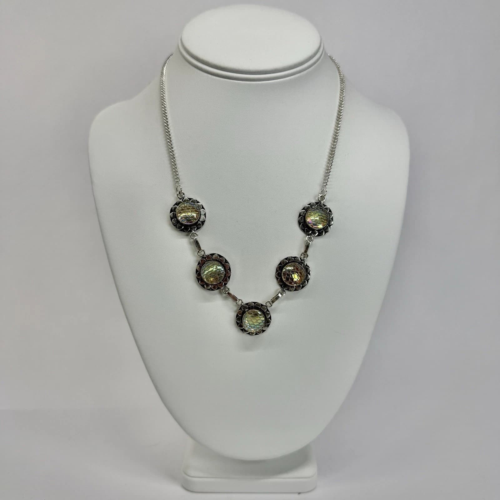 Elegant Iridescent Crystal Bezel 925 Silver Vintage Necklace Jewelry N571