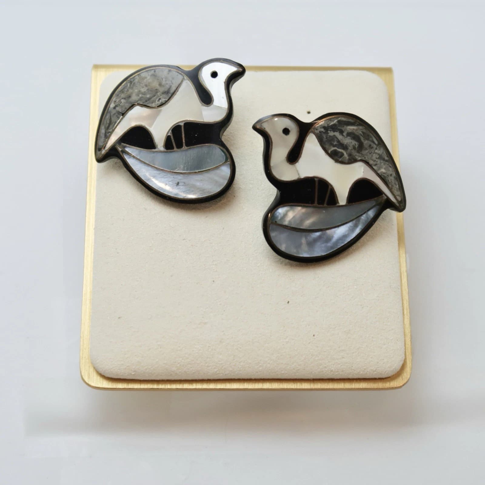 Handmade Bird-Shape Design Mother of Pearl Vintage Earring Jewelry E41