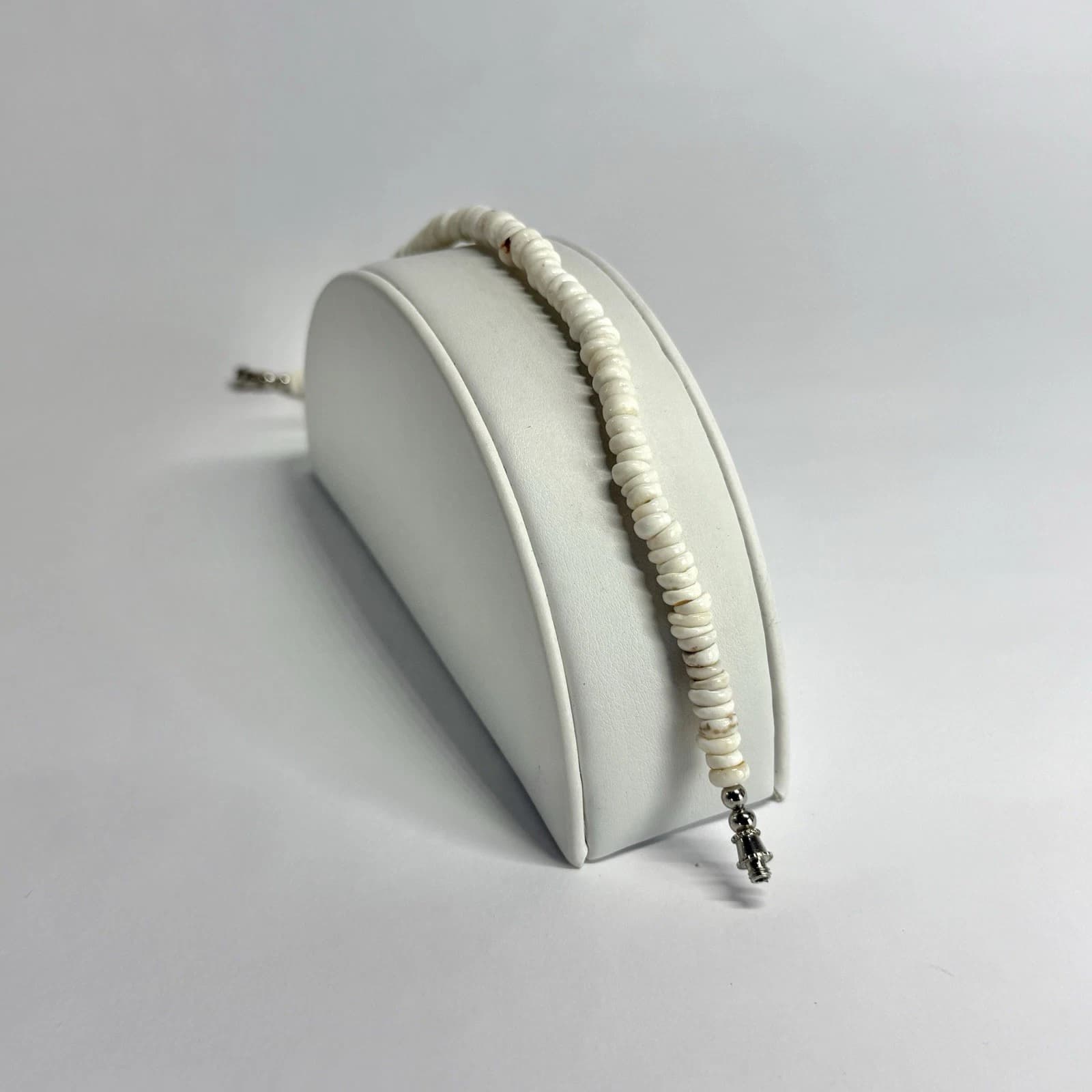 Genuine Puka Shell Seashells Silver Tone Vintage Bracelet Jewelry Br248