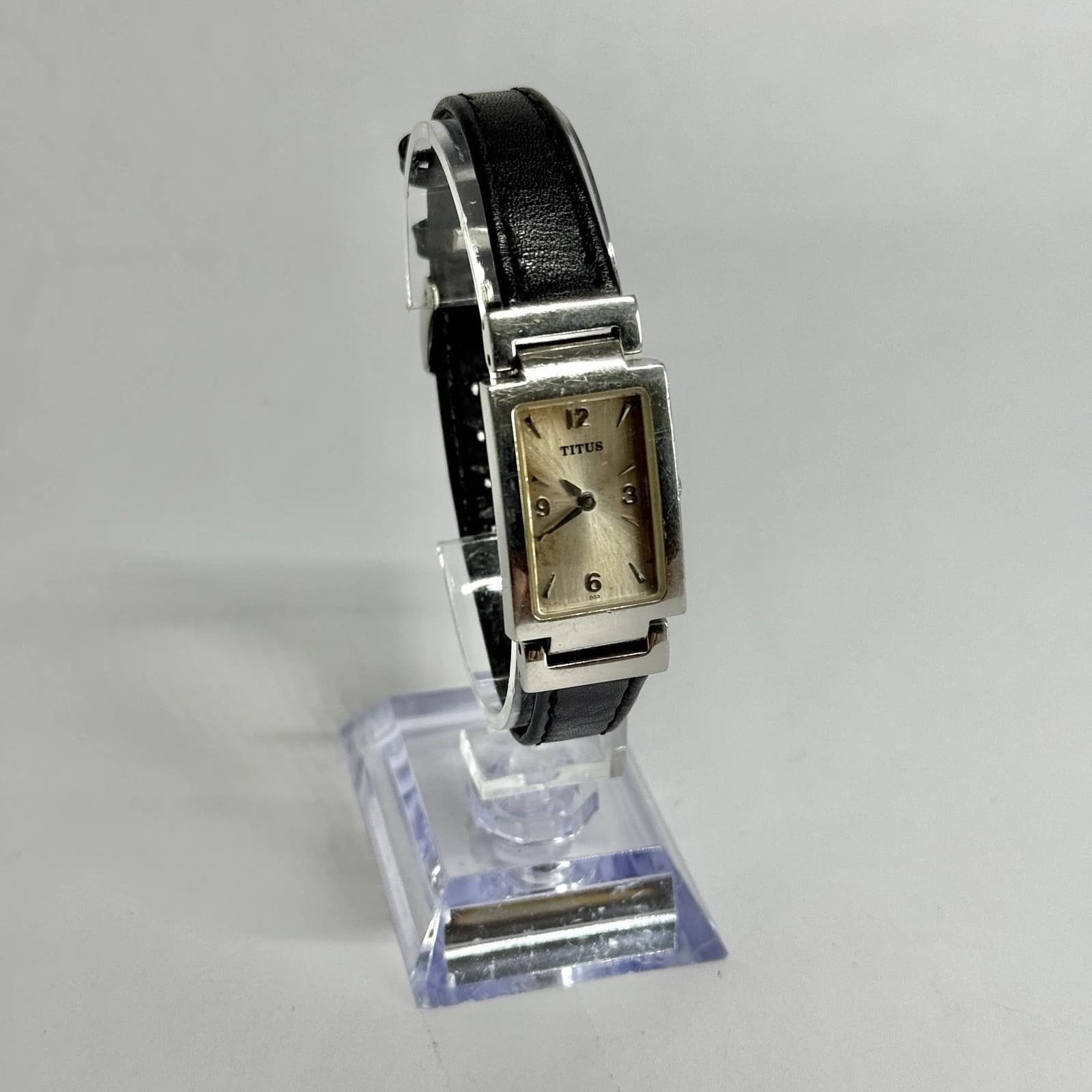 TITUS Tank 06-0540 Manual Wind Silver Tone Women Vintage Watch W625 *WORKING