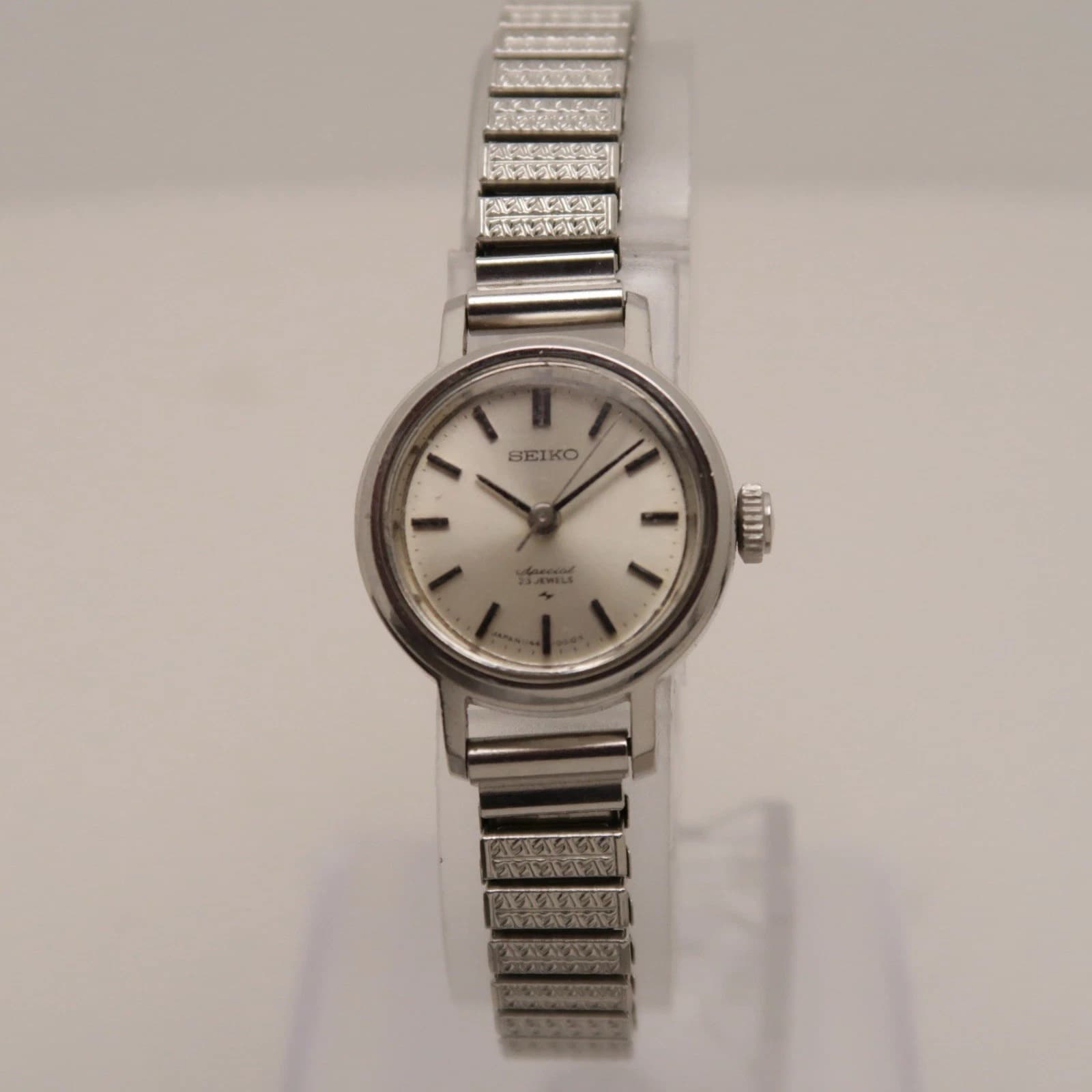 SEIKO 1144-0010 Silver Tone Analog Hand Wind Women Vintage Watch W397 *WORKING