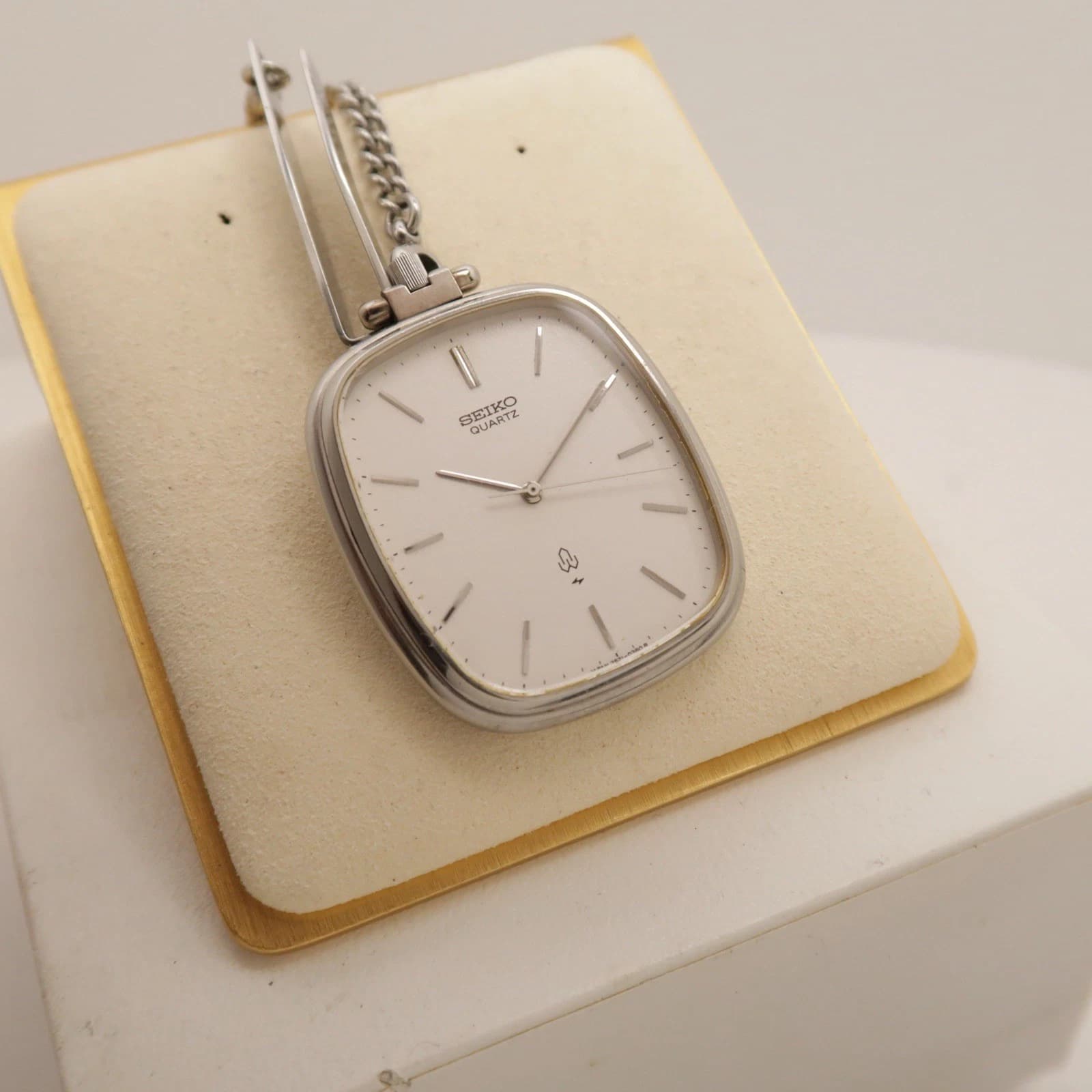 SEIKO 2621-5190 Silver Tone Analog Quartz Vintage Pocket Watch W366 *SOLD AS IS