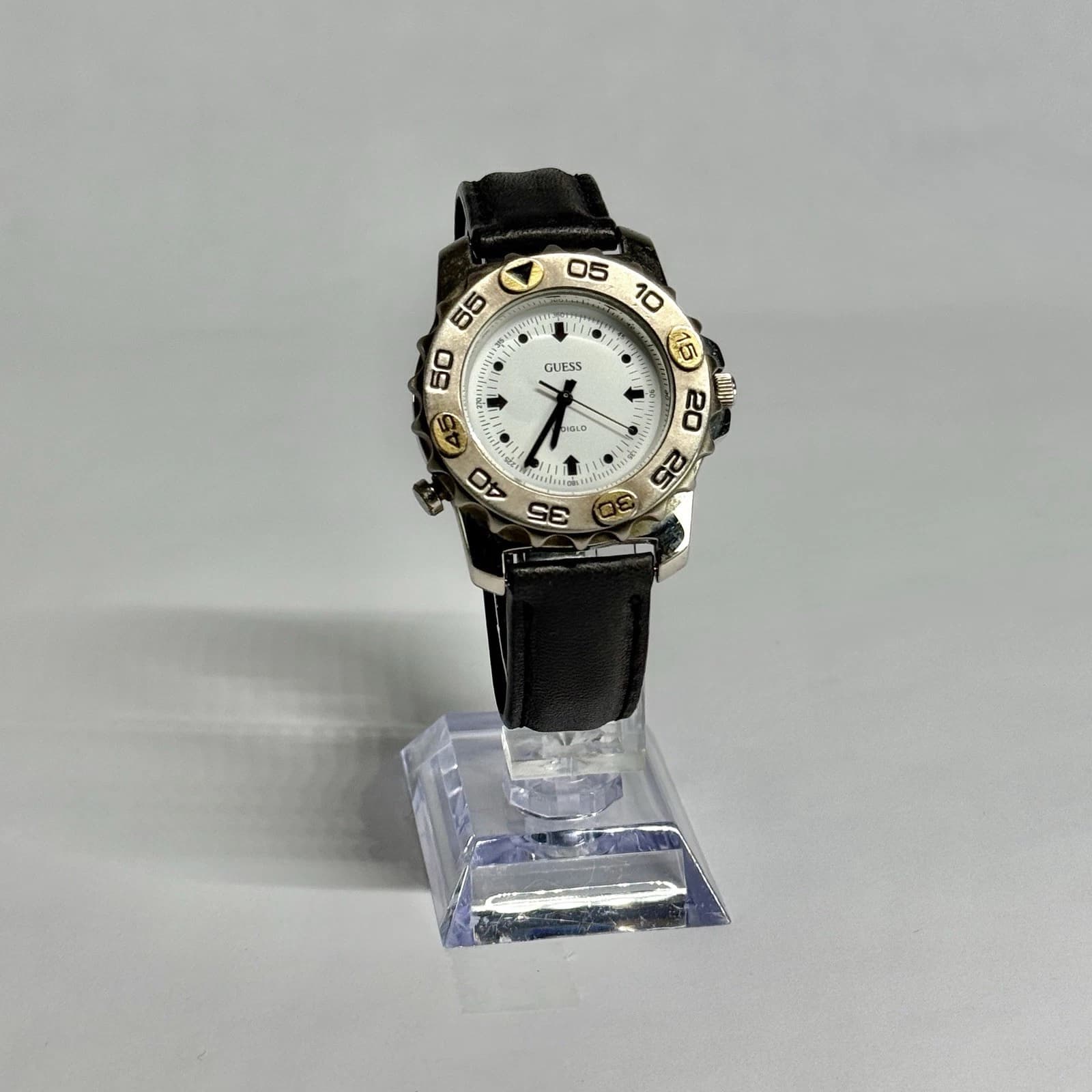GUESS Indiglo 1998 Analog Silver Tone Vintage Watch W426 *WORKING