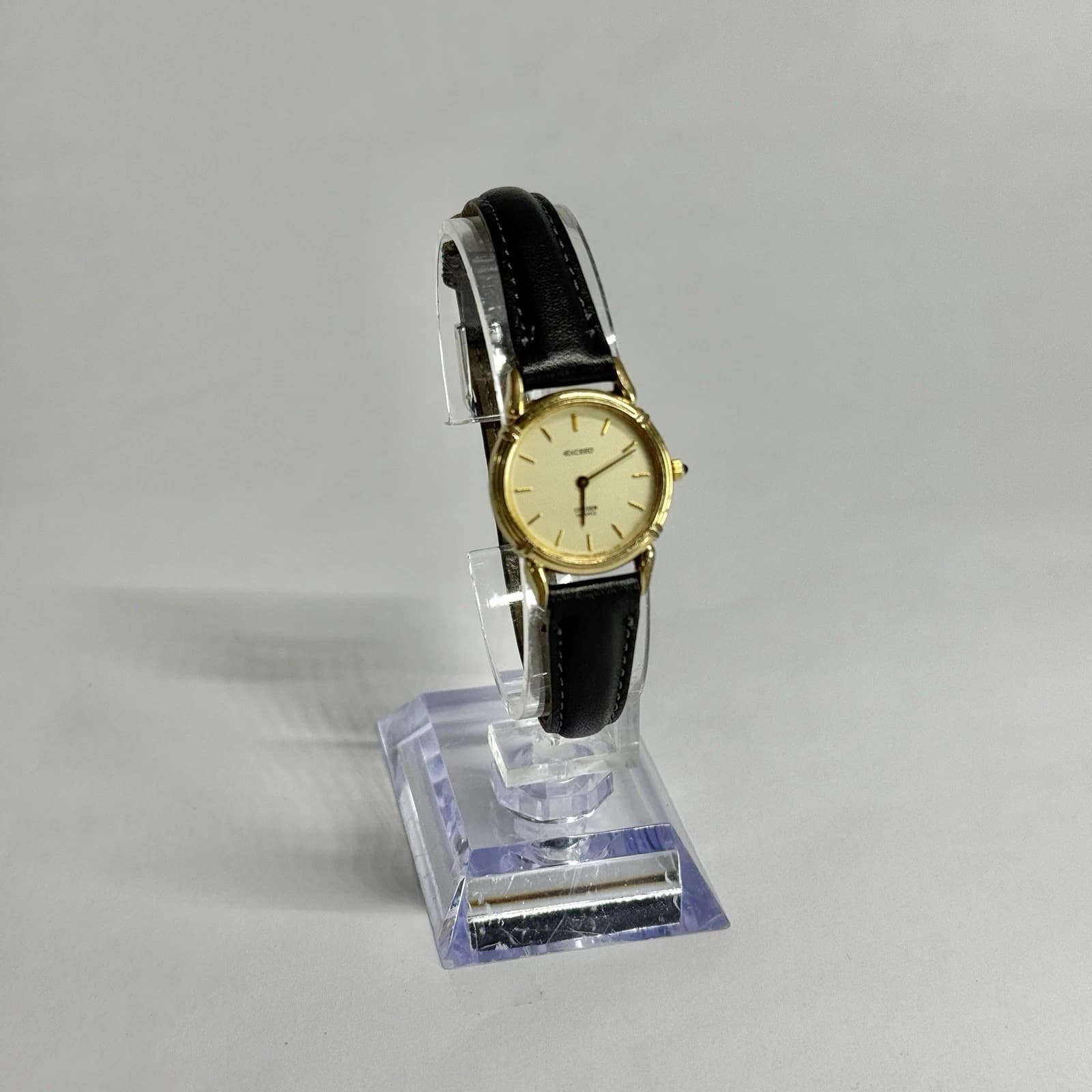 CITIZEN Exceed 2200-2257724 Quartz Gold Tone Women Vintage Watch W683 *WORKING