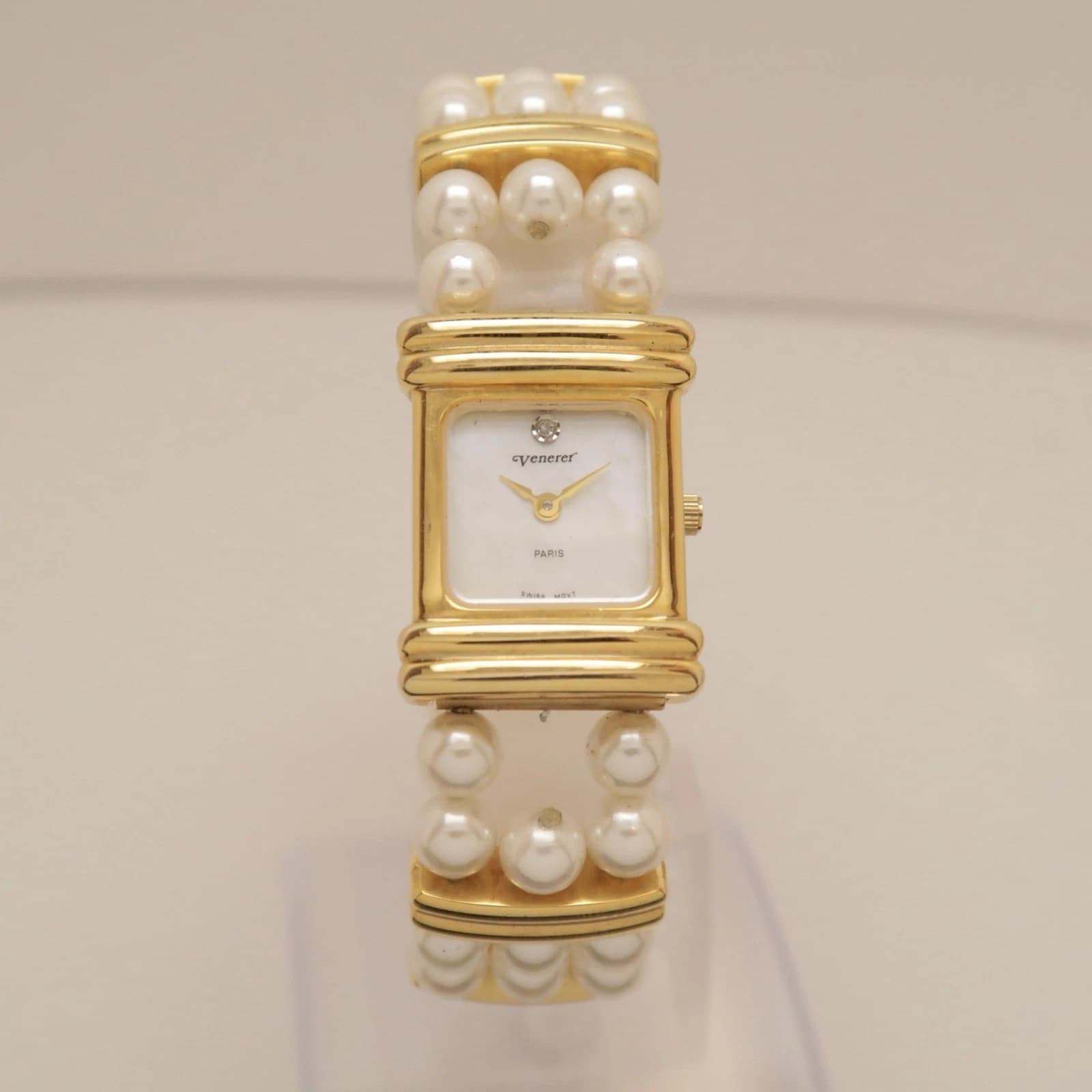 VENERER Faux Pearl Gold Tone Analog Quartz Women Vintage Watch W205 *SOLD AS IS