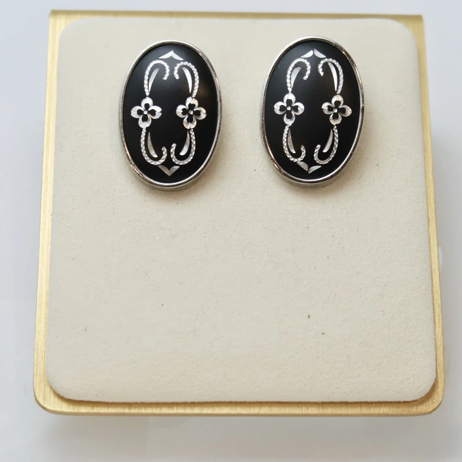 WHITING & DAVIS Filigree Ornate Etched Black Unique Vintage Earring Jewelry E78