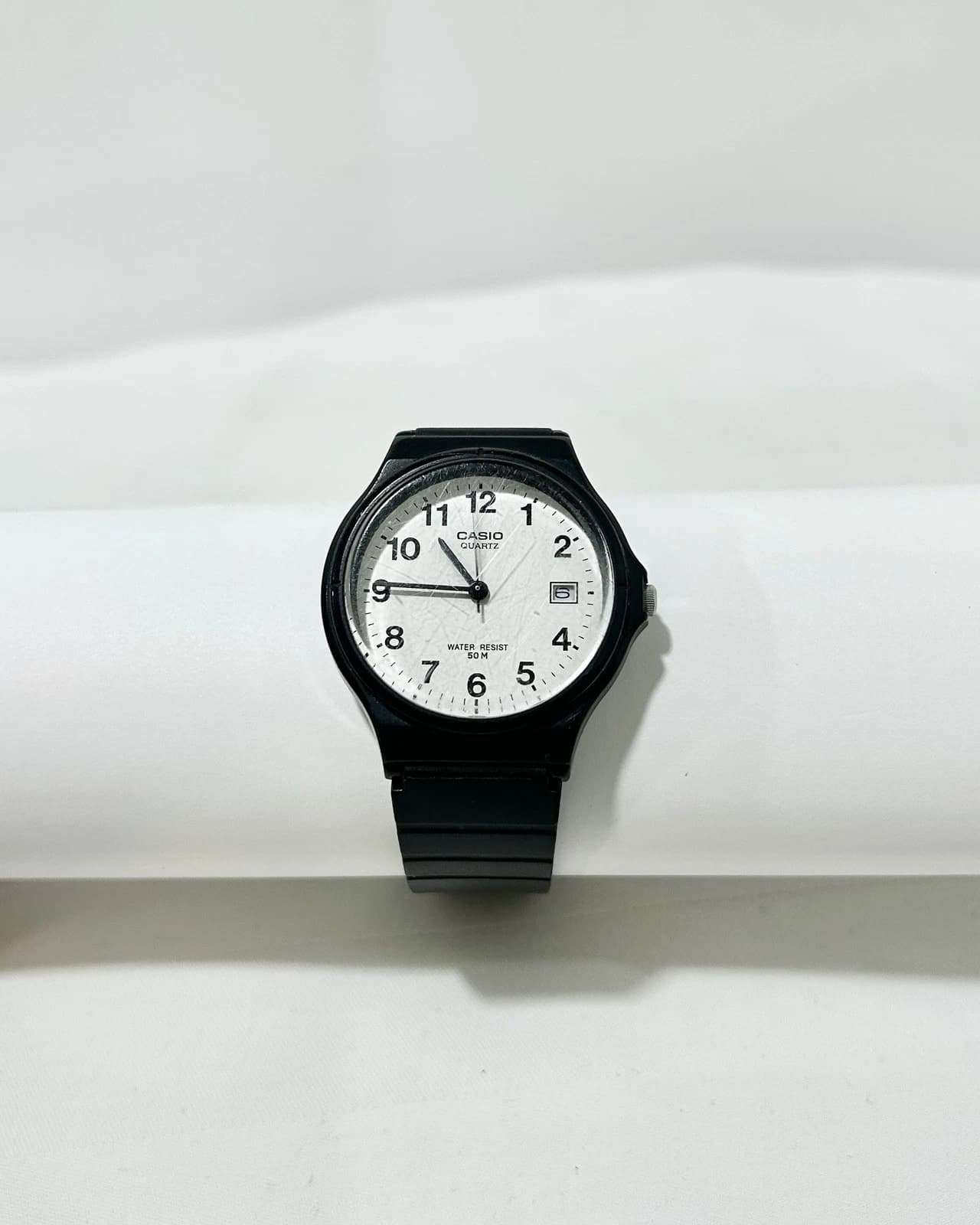 CASIO MW59 Series White Dial Resin Band Analog Men Vintage Watch W09 *TICKING
