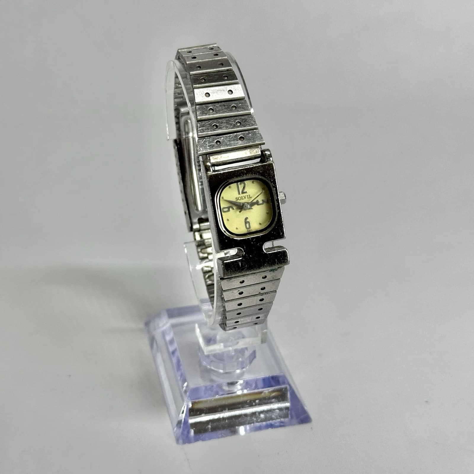 SOLVIL 48-0017 Analog Quartz Silver Tone Women Vintage Watch W564 *WORKING