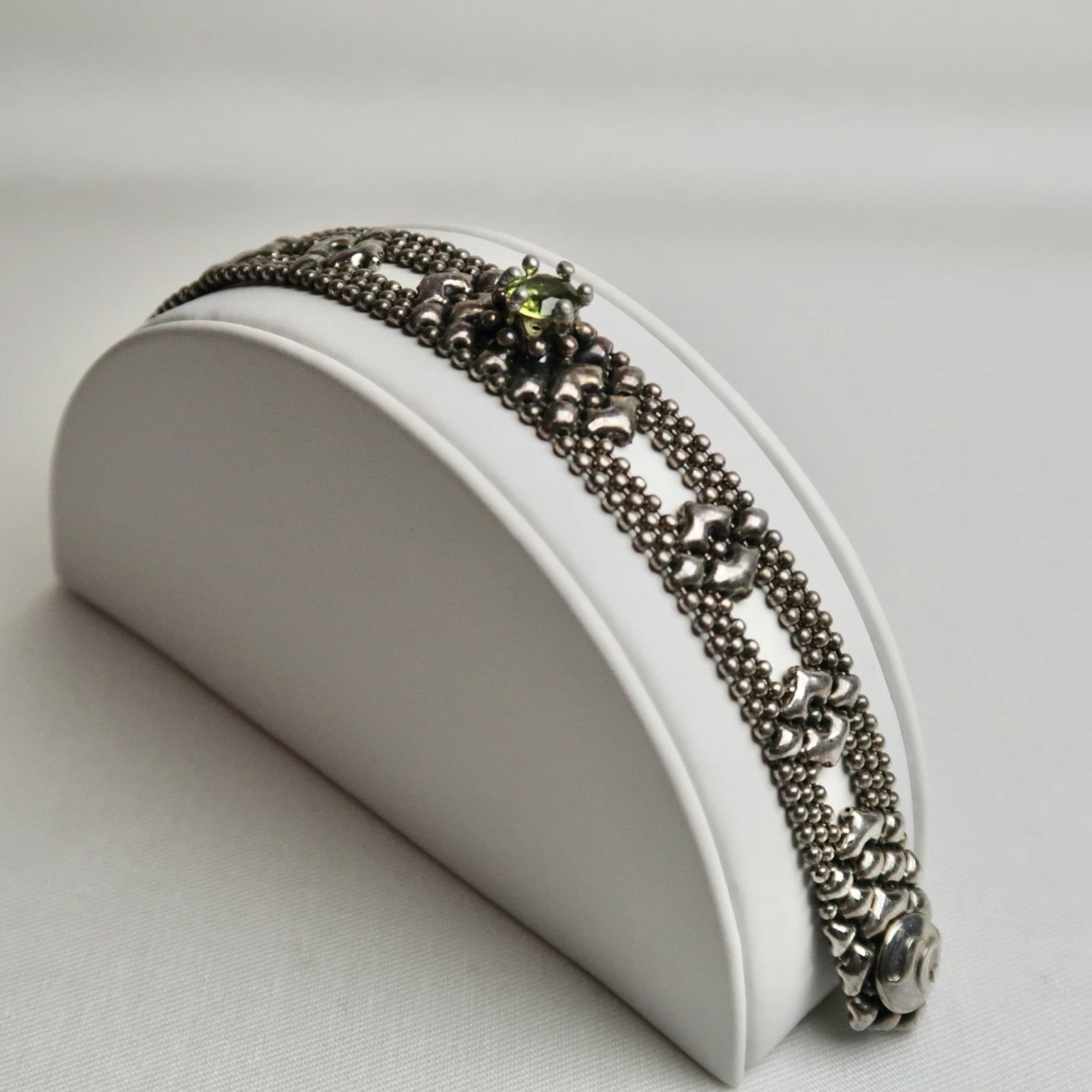SERGIO GUTIERREZ Liquid Metal Vintage Silver Tone Mesh Bracelet Jewelry Br96