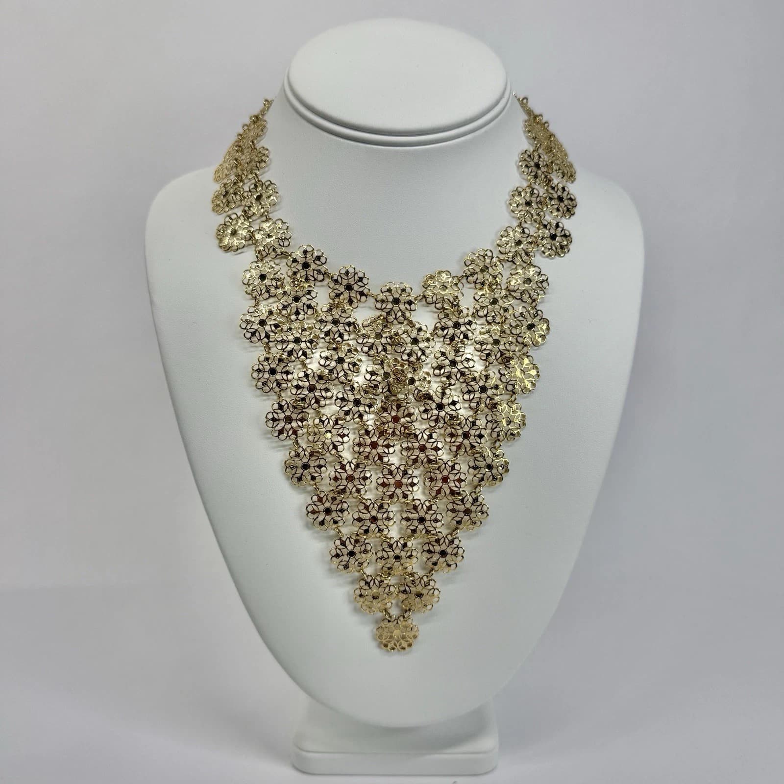 VENDOME Statement Floral Filigree Bib Gold Tone Vintage Necklace Jewelry N400