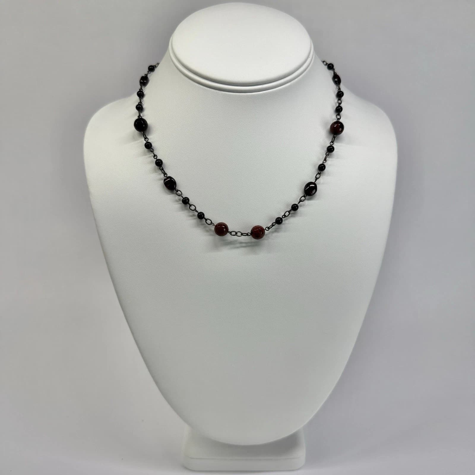 BELLAGIO USA Floral Crystal Dainty Beaded Silver Tone Vintage Necklace N671