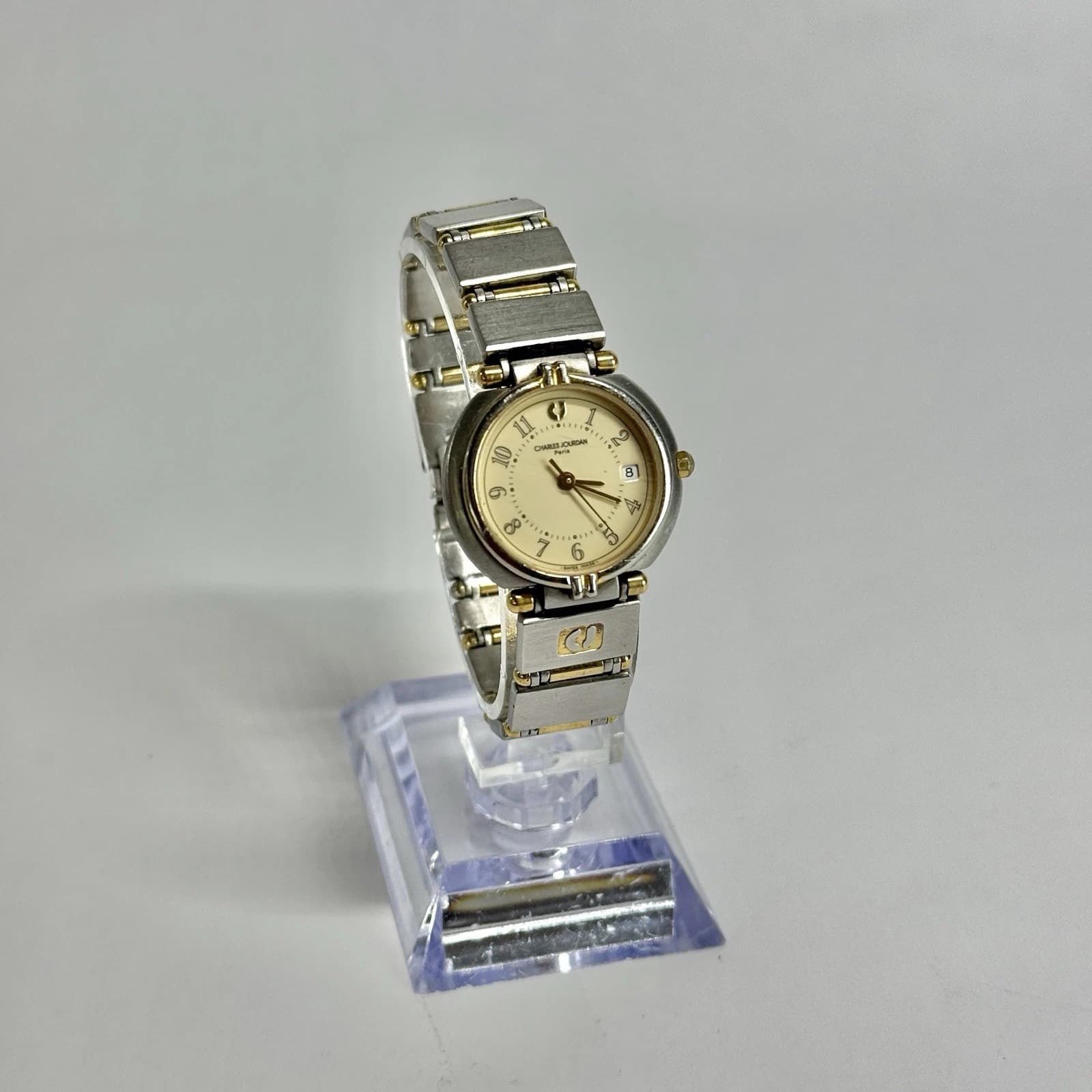 CHARLES JOURDAN Analog Quartz Silver Tone Women Vintage Watch W573 *WORKING