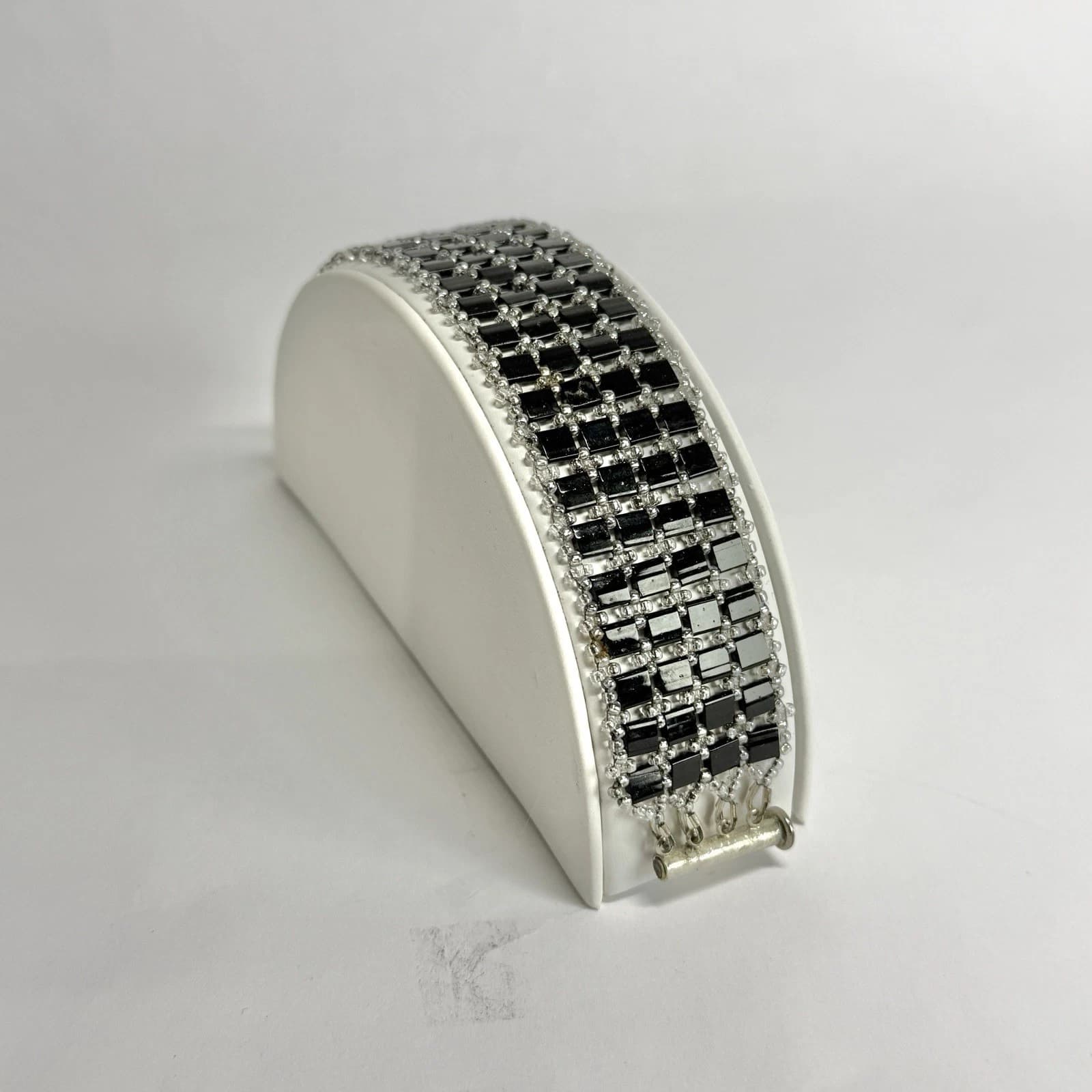 Chunky Seed Bead Art Deco Style Silver Tone Vintage Bracelet Jewelry Br181